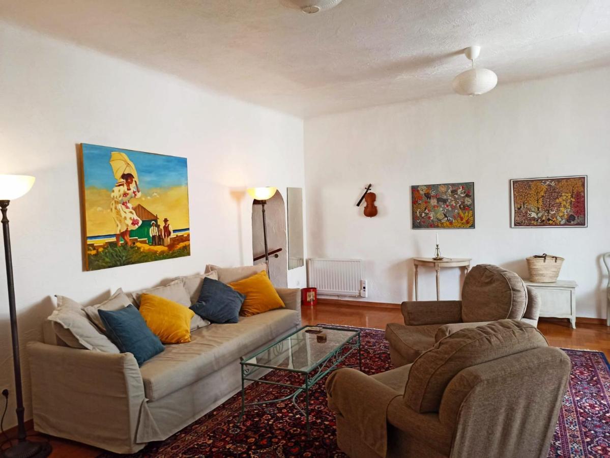 Apartment In The Heart Of Cotignac Exterior photo
